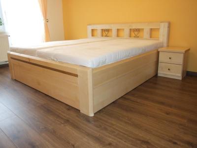 Javorová postel MIVEPO Irena s úložným prostorem