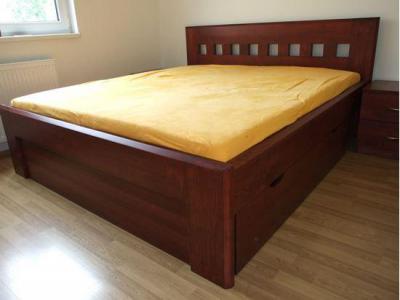HELENA Dřevěná postel z masivu, s úložným prostorem